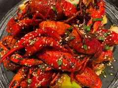 -肥肥虾庄·金牌油焖大虾(杨园滨江时代walk店)