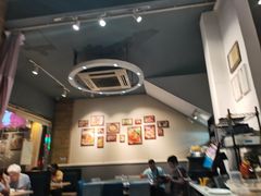 -滋味满屋美食坊(上海街店)
