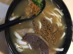 牛什鱼面-章记香港仔鱼蛋王(西洋菜街店)