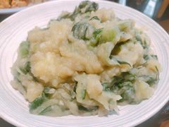 -东口码头·烧鸽子·鱼头泡饼·地方菜(金鹰悦城店)