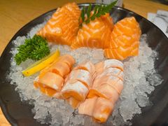 -枝魯枝魯自助料理
