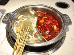 经典鸳鸯锅底-燃尖儿自助串串火锅(新业广场店)