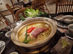 整支老鸭煲-老鸭集(金沙龙湖天街店)