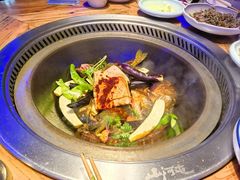 -山河屯铁锅炖(绥望路店)