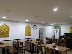 大堂-草桥清真牛肉锅贴扁食店