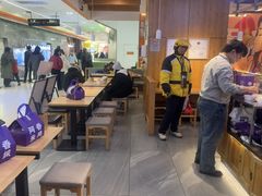 -阿香米线(凯德广场.1818店)