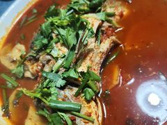 纳西烤鱼-心园餐厅·地道传统云南菜·三十年老店