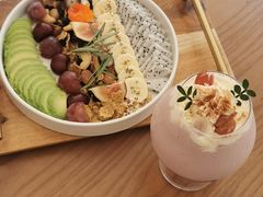 -Mark&Mars Restaurant