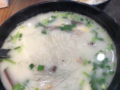 -鸭小妹鸭血粉丝(老门东店)