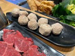 -云聚汇牛很鲜潮汕牛肉火锅(克拉玛依汉博店)