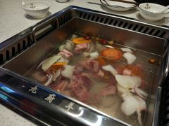 九府羊慷慨激昂锅-九府羊·鲜羊火锅·烤串(新华路店)