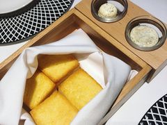 餐前面包-王品台塑牛排(成都万象城店)