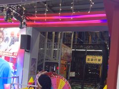 -嗨翻Hi-Fun竞技主题乐园·蹦床亲子生日轰趴(国光1937店)