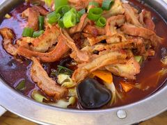 -溢心园香河肉饼总店