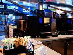 -瑞幸咖啡(东方广场中庭店)