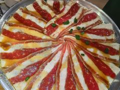 招牌鲜嫩雪花肥瘦牛-老炉家木炭烤肉(长江国际店)