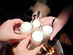 -湊湊火锅·茶憩(杭州湖滨银泰in77店)
