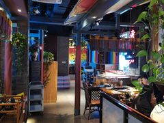 -老牌坊云南鱼豆花火锅(哈西万达店)