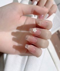 -十月·日式美甲美睫·纹眉