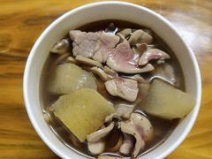 -江三王记牛杂馆(总店)
