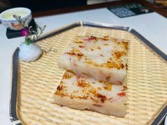 腊味香煎萝卜糕-悦满楼·西关名点·湛江名菜(航空综合大厦店)