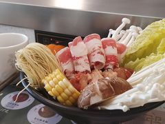 -九玺炉旋转小火锅(柠溪路店)