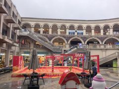 -王府井奥莱临潼小镇(临潼店)