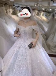 点击看大图 -LOVINA洛维娜婚纱礼服