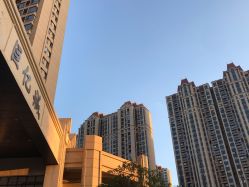 -尚艺造型.剪烫染.接发