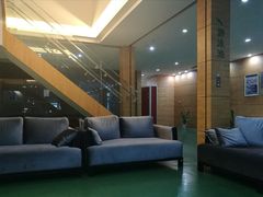 -凤凰健身会馆(凤凰广场A楼店)
