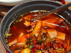 -肆海小川菜酒馆Wine Bistro (青年路店)
