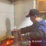 朋友诚不欺我！！这家烧烤店好吃到爆哭[流泪]