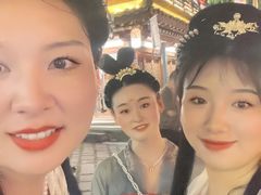 -云锦汉服馆·古典妆造摄影(唐城店)