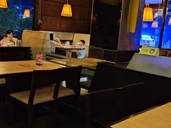 -必胜客(机场路店)