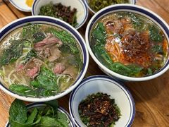 -云阿蛮云南生烫牛肉米线(奉贤路店)