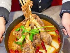 -沪小胖小龙虾(淮海中路旗舰店)
