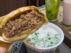 -穆得·老周家牛肉烧饼(普利街店)