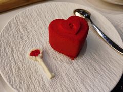 -马克西姆俄罗斯餐厅(通亚街店)