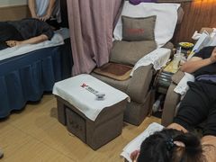 -郑远元专业修脚房(宣化路店)