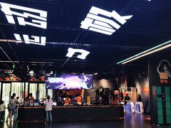 -极限PLAY运动娱乐新世界·团建派对潮玩休闲馆·室内蹦极高空游乐园