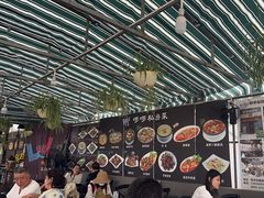 -啰啰冰屋(景洪总店)
