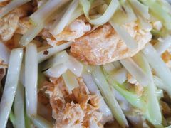 -阿浪海鲜连锁加工店(B栋2排1号火车头店)