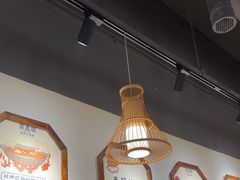 -聚鑫朋酸菜肥肠(文艺路口店)