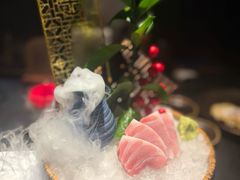 -蟹犇前•帝王蟹雪蟹(陆家嘴店)