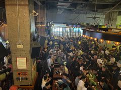 等位区-HIB HUB公社(解放西路店)