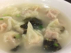 虾肉小馄饨-王家沙点心店(南京西路总店)