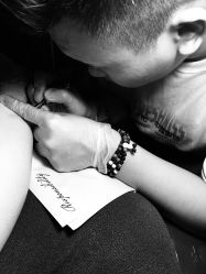 -木子·纹身店TATTOO穿孔·洗纹身