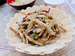 -江城燕子大排档(江汉路步行街店)