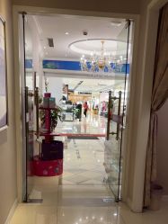 -蕾蕾美颜美容美体