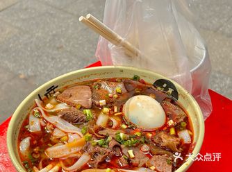 武汉过早好好吃！仁寿路过早一条街